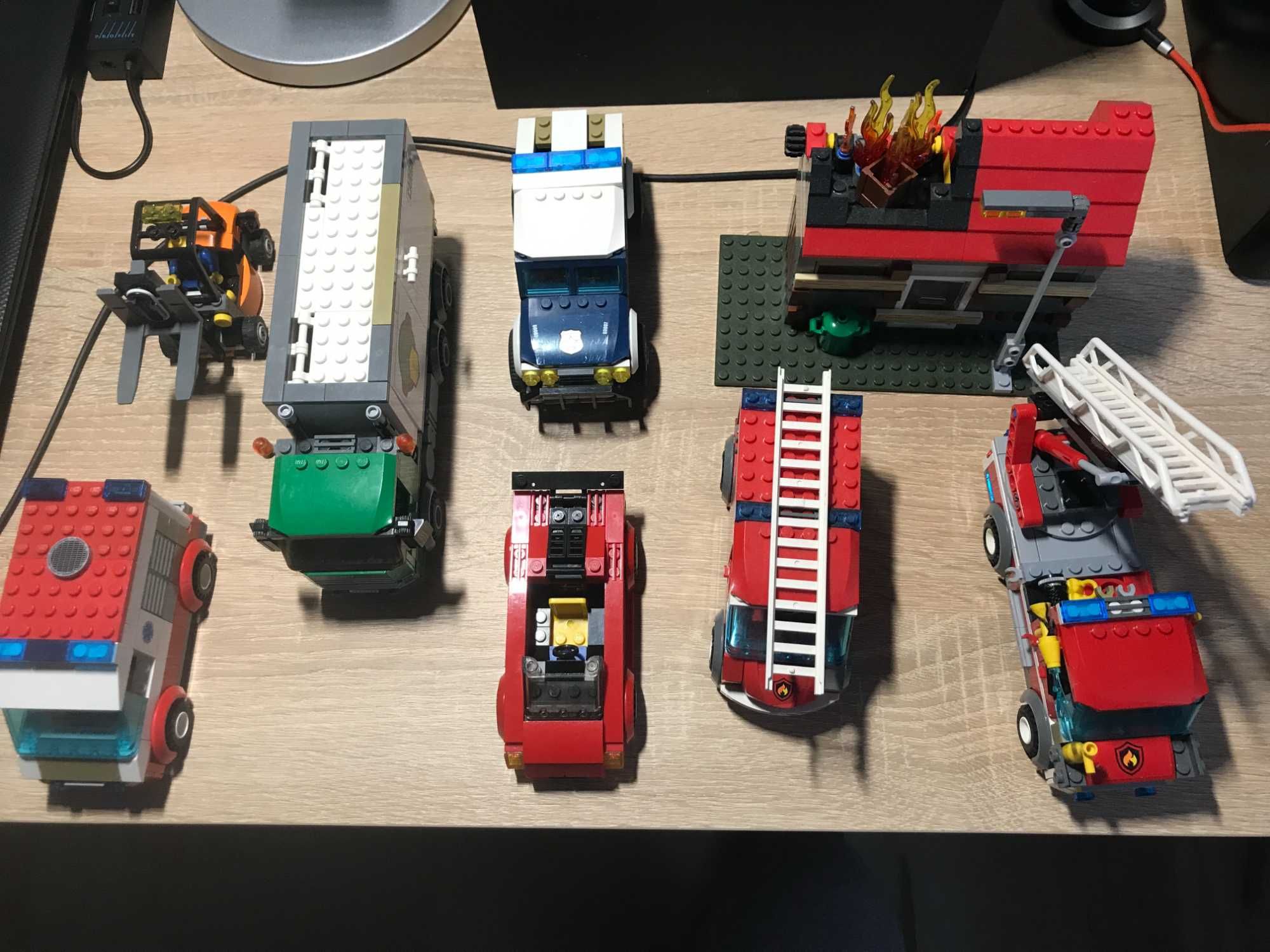 Kolekcja samochodów Lego