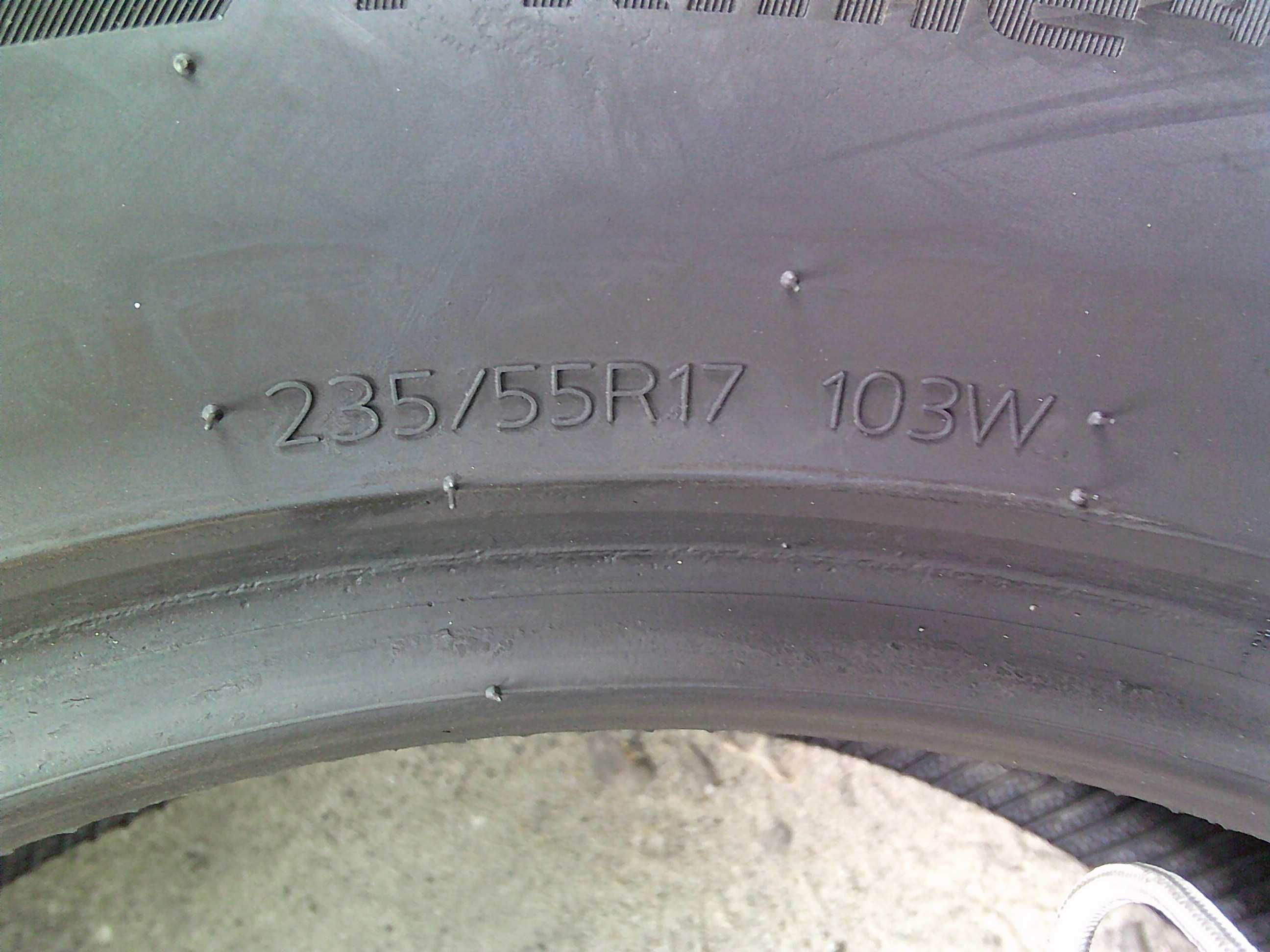 Opony 235/55/17 Hankook 2szt