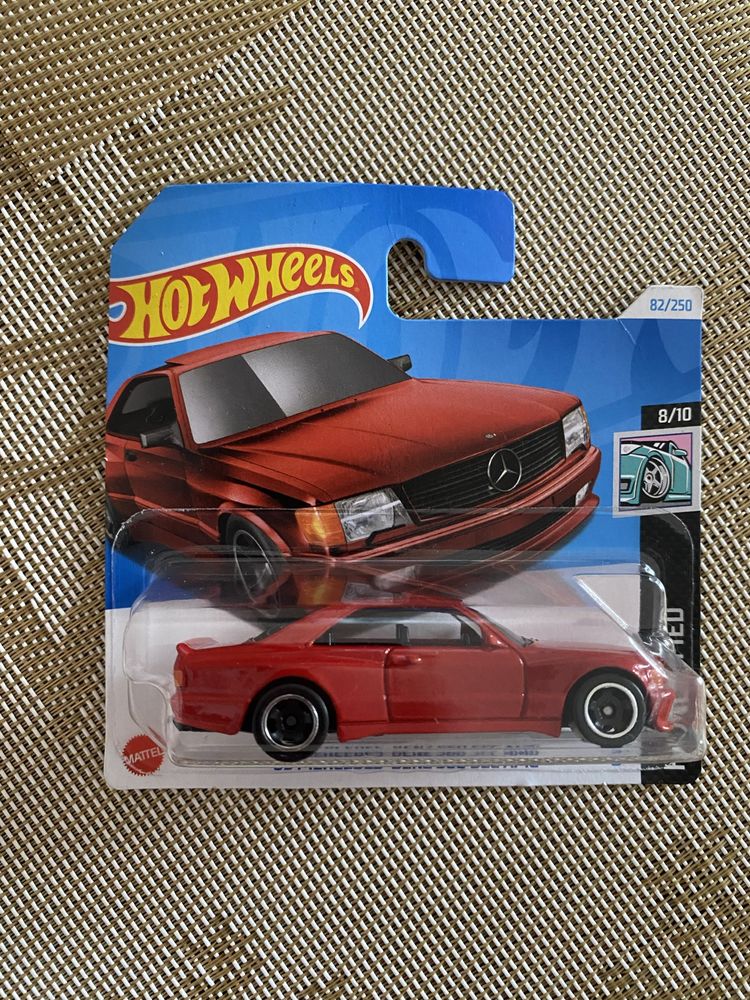 Hot Wheels '89 MERCEDES-BENZ 560 SEC AMG