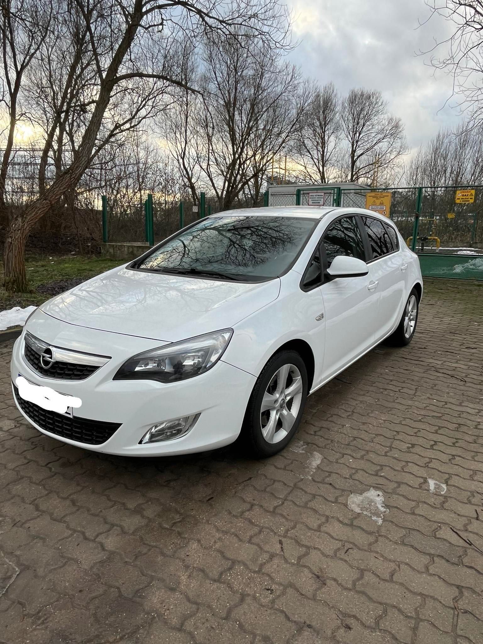 Opel Astra 1.7 cdti 2010