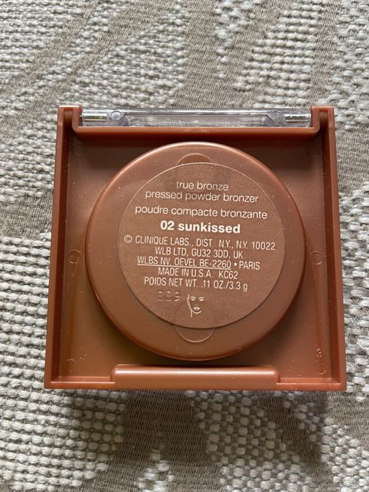 Бронзер Clinigue