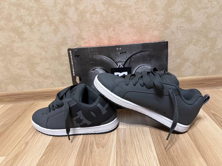 DC Shoes размер 44 28см в идеальном состоянии