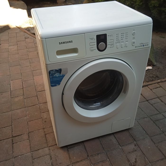 Пральна машинка Samsung 6кг WF8098NMW9