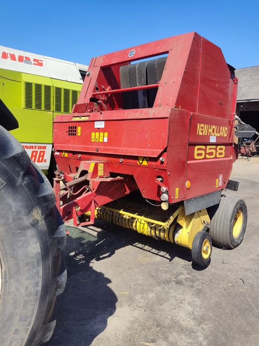 Prasa new holland 658