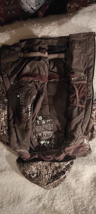 Profesjonalna Kurtka zimowa RIP CURL może być na parapet M brązowa w b