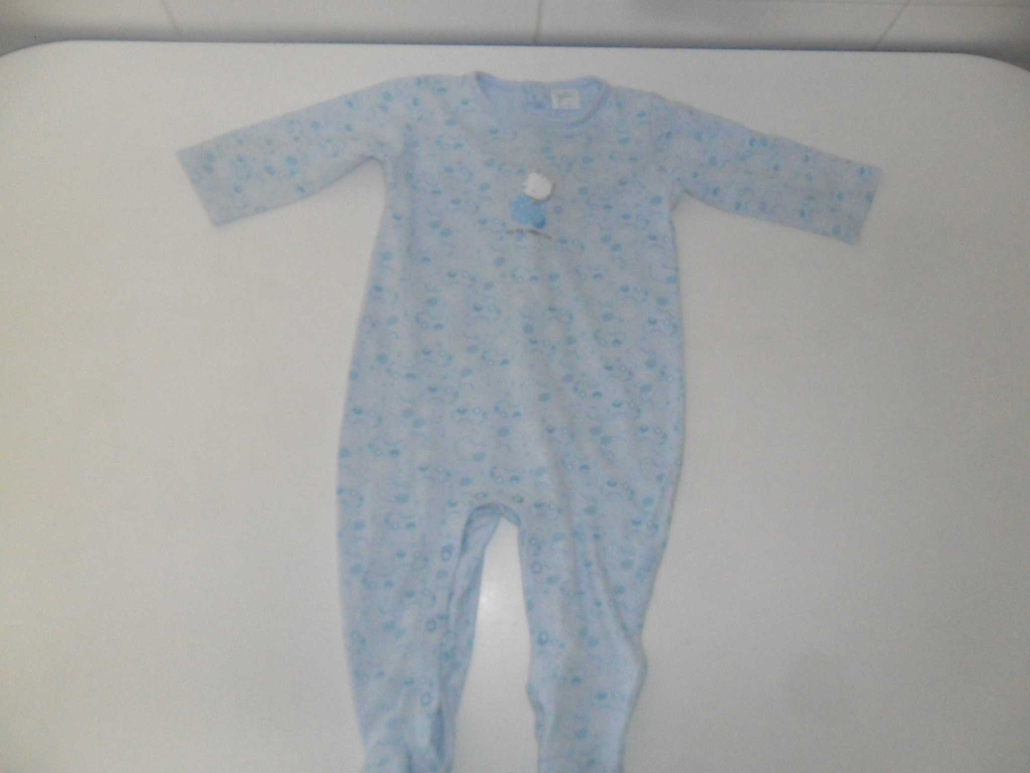 Babygrow tamanho 6 meses