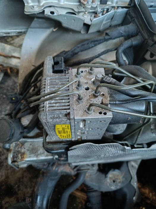 Pompa SBC Mercedes W211