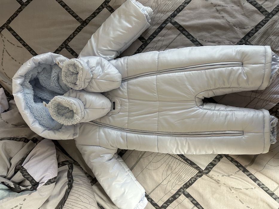 Дитячий зимовий комбінезон