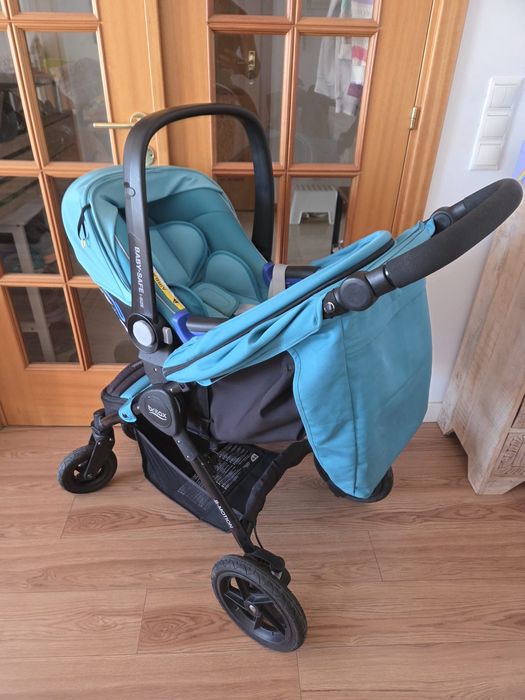 Cadeira Auto Ovo (base isofix) + Carrinho passeio Britax Romer