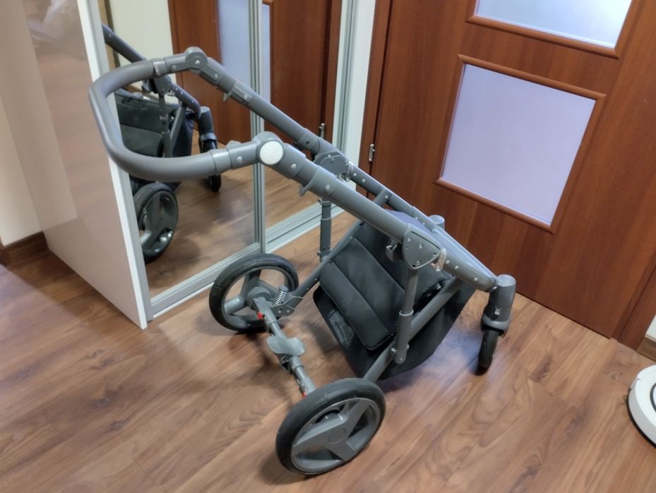 Rama stelaż kółka do wózka Roan bass i innych z tym samym mocowaniem