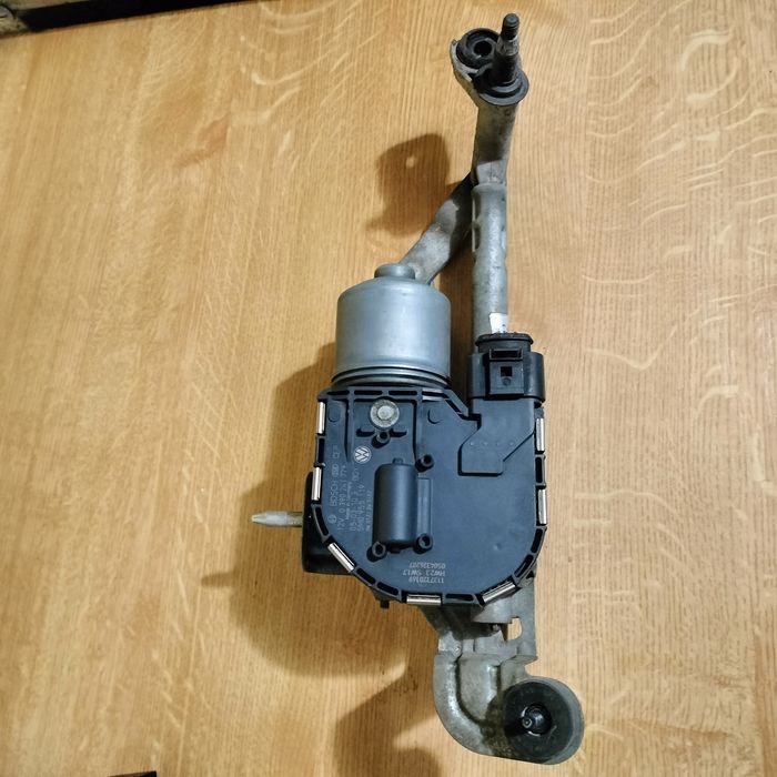 Mechanizm wycieraczek lewy Golf plus