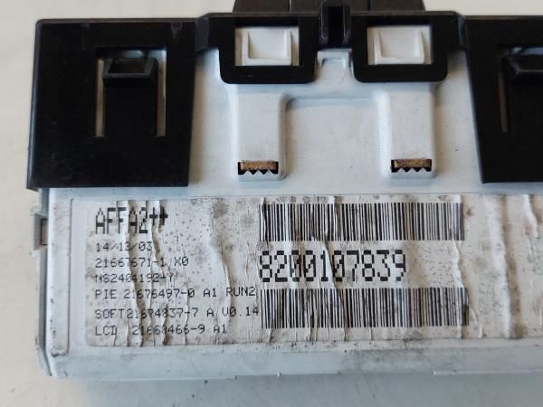 Display / ecrã de informações RENAULT Megane II (BM0/1_, CM0/1_)