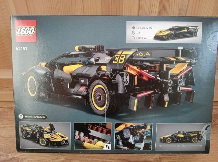 LEGO Technic 42151 Bugatti