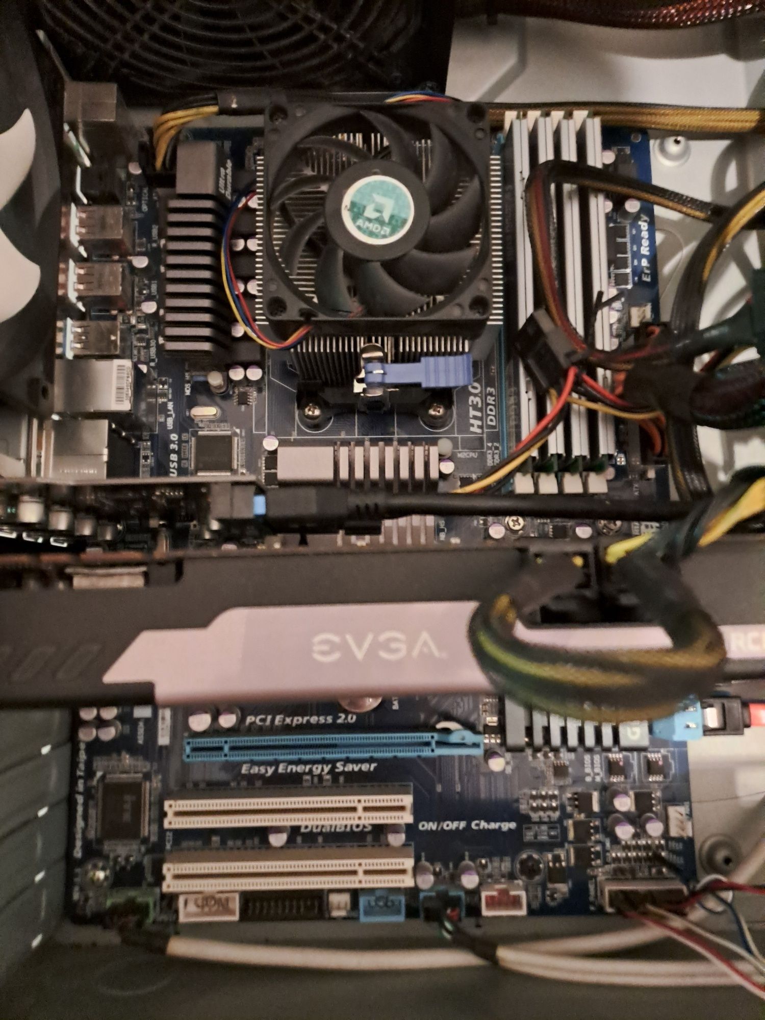 Komputer AMD FX-6100, Nvidia GTX 760, 16gb RAM, ssd