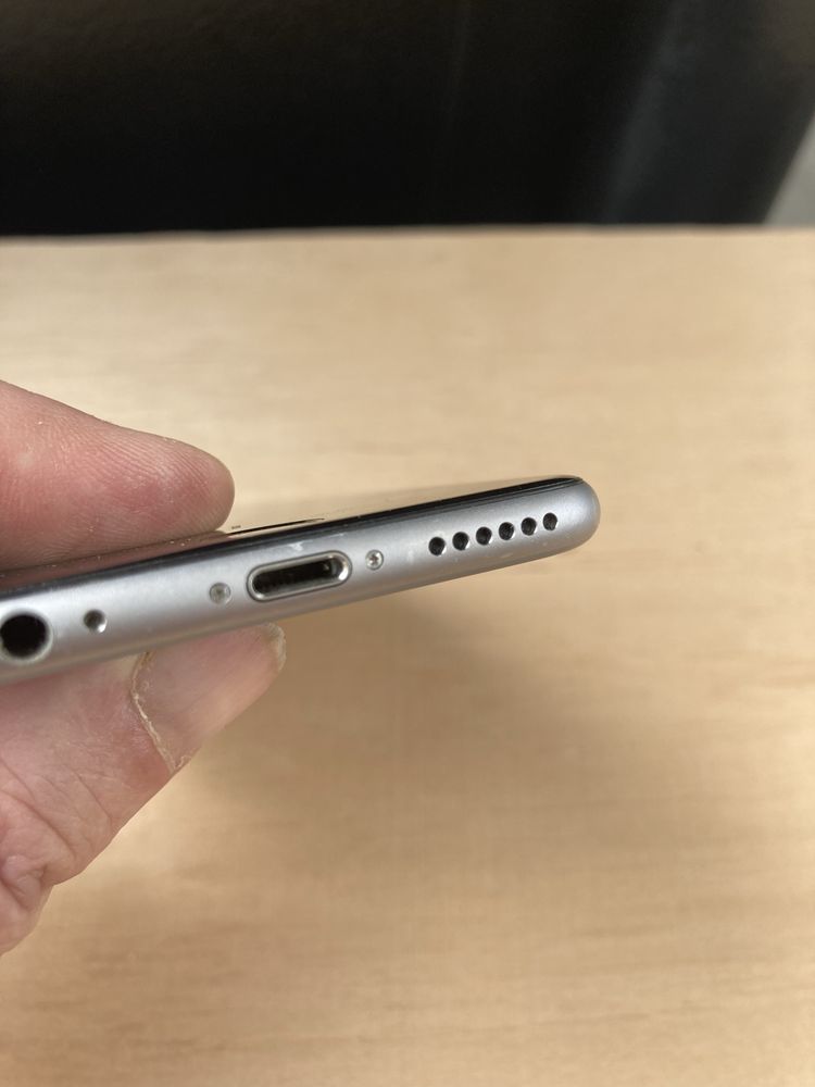 Продам iphone 6 s/32