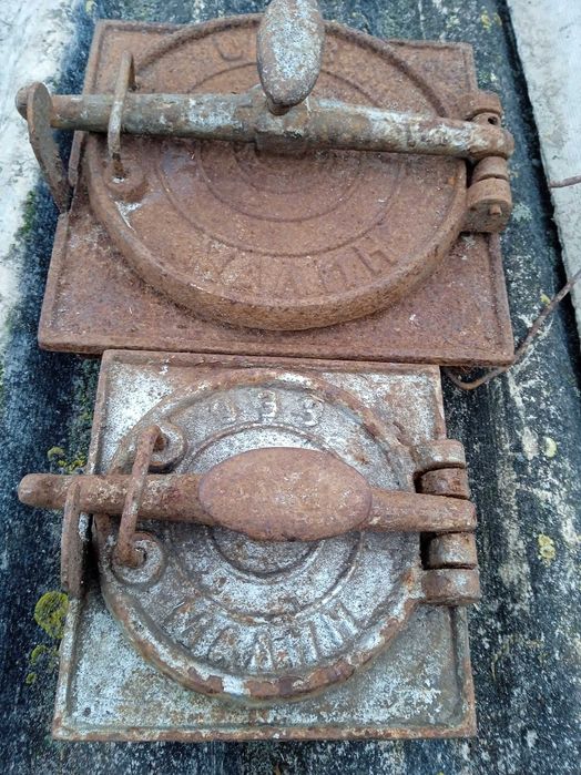 Чавунні дверцята для грубки / печі, комплект 2 шт з рамками