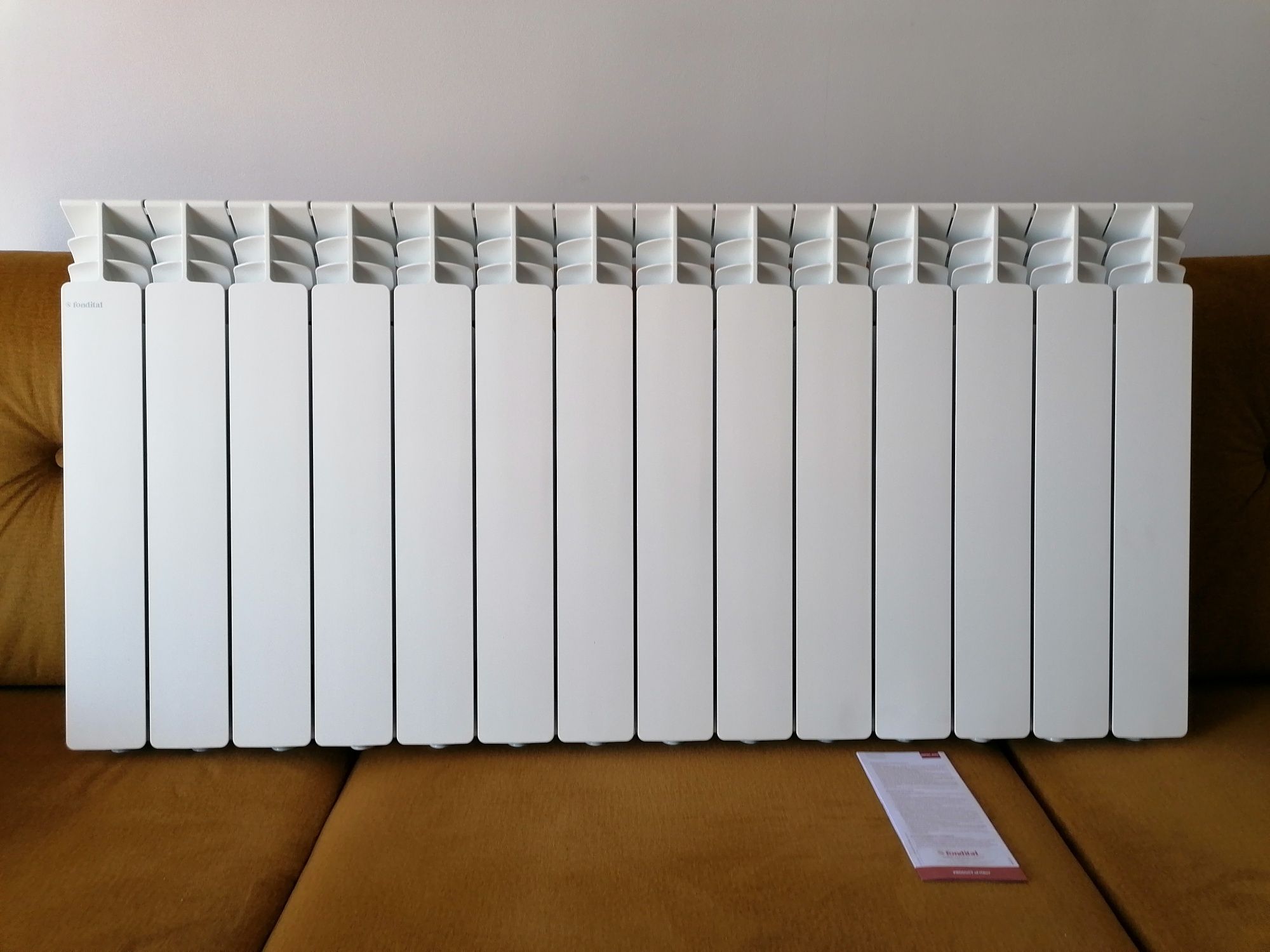 Grzejnik aluminiowy boczny Fondital  54cm/112cm