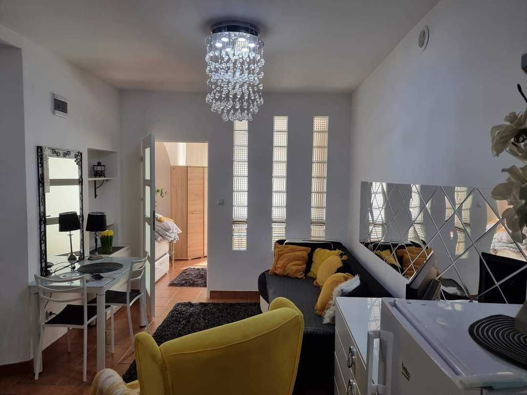Noclegi pracownicze, hotel, apartamenty, centrum Tomaszów Lub, hostel,