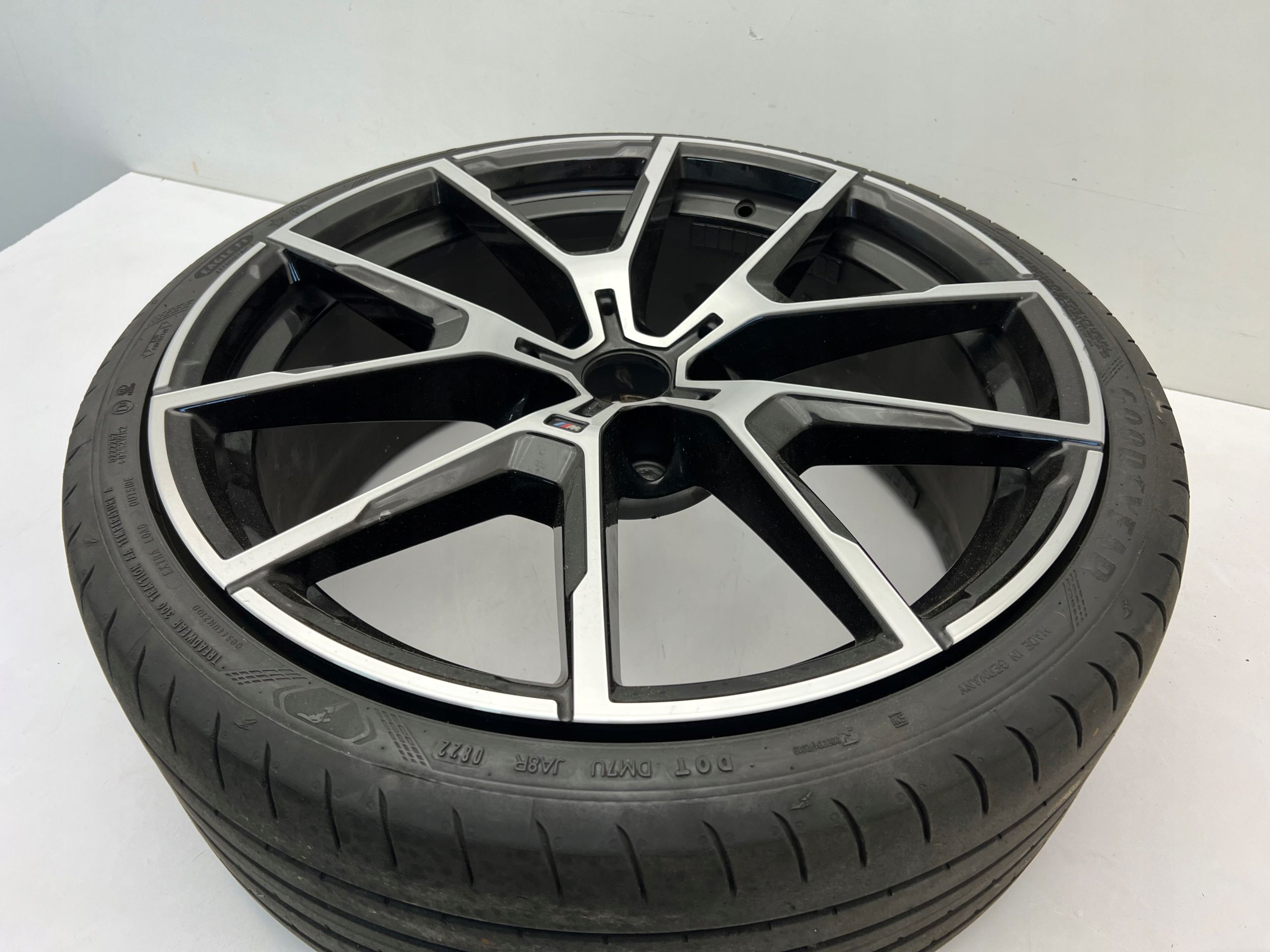 BMW 8 G14 G15 G16 m pakiet Felga koło 8Jx20 ET26 5x112 WZ728M