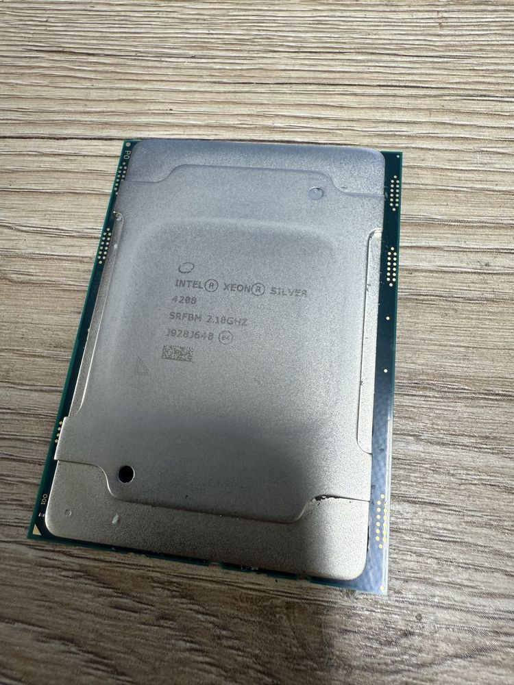 Процесор Intel Xeon Silver 4208 б/у в чудовому стані