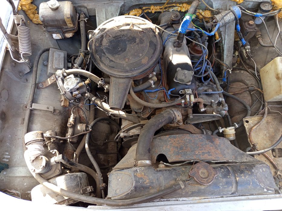 Продаю машину Волга 24