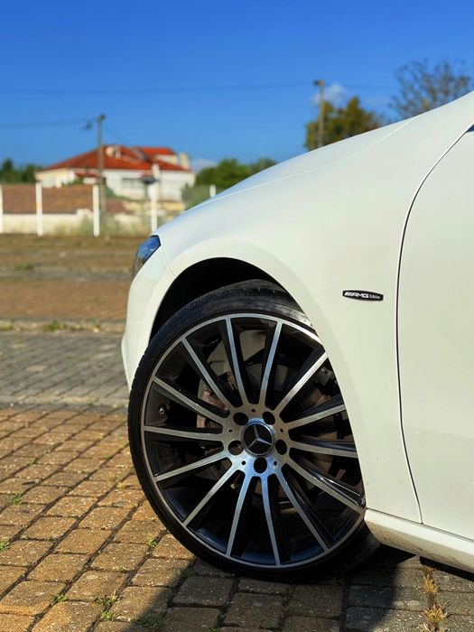 Mercedes Benz CLA 200D Shooting Brake 2021