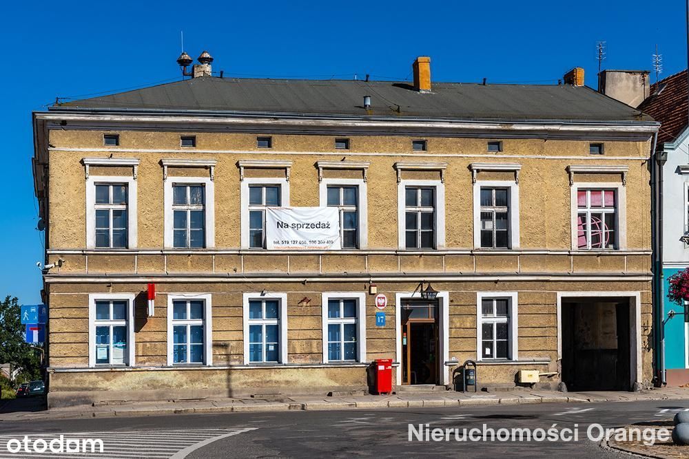 Budynek biurowy w Trzebiatowie, na Rynku