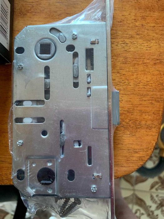 двері в ванну кімнату