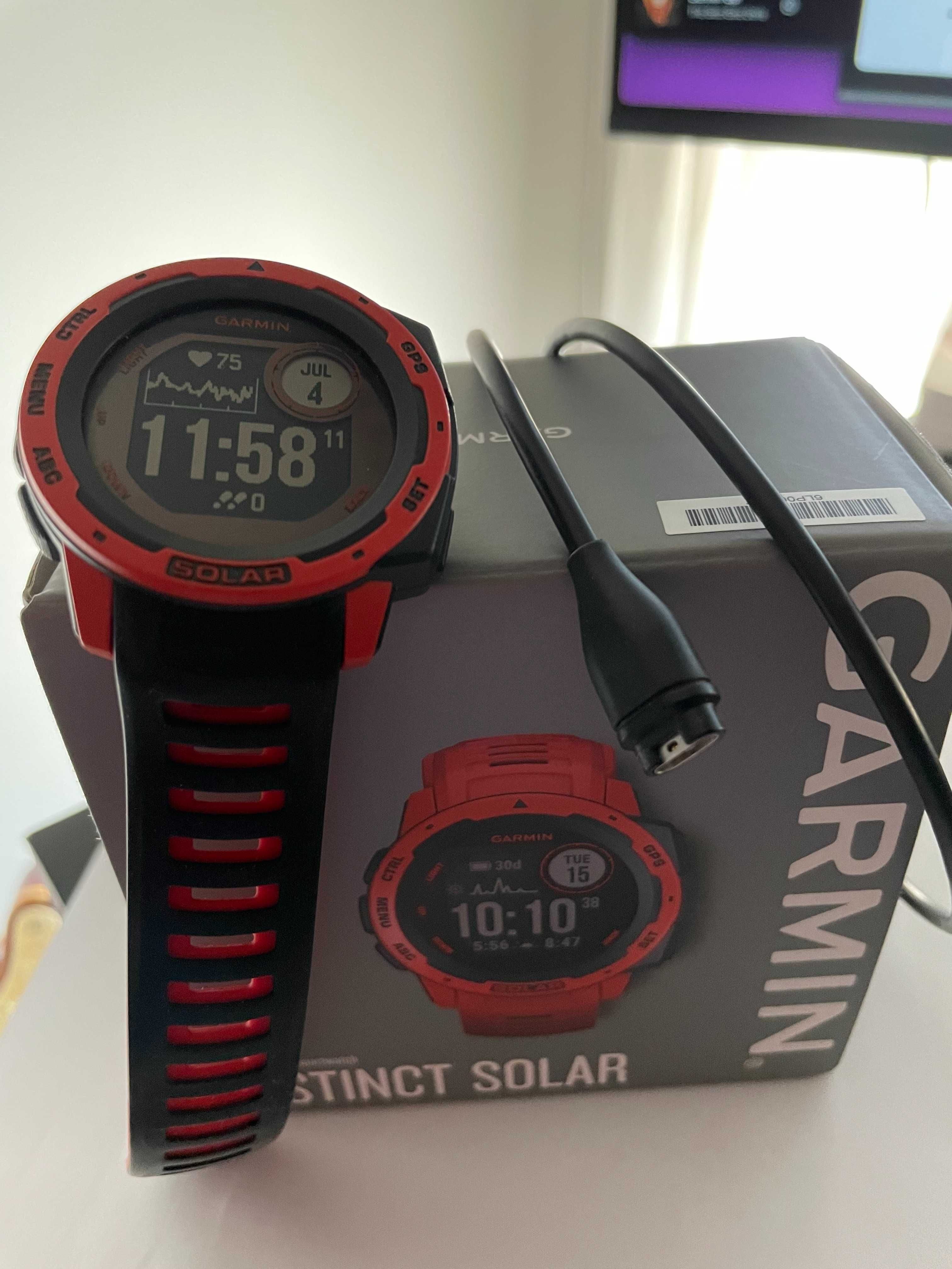 Garmin Instinct Solar Vermelho