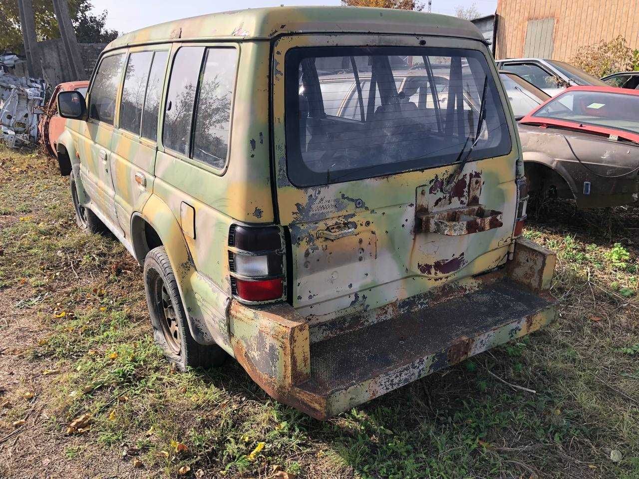 Mitsubishi Pajero Wagon 2 1996 2.5L/Мицубиси Паджеро-запчасти,разборка