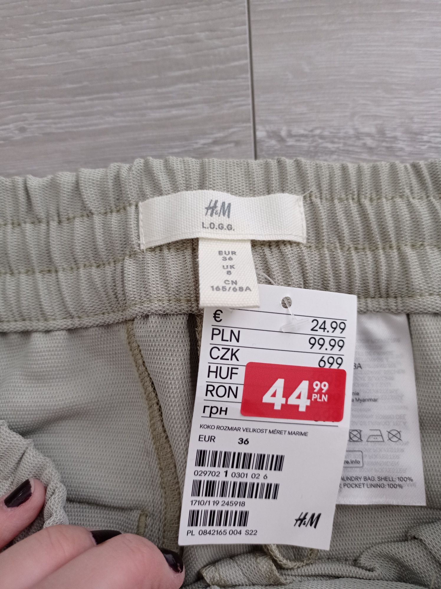 Nowe spodnie materiałowe H&M r.36