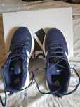 Venda de sapatinhas Adidas semi-novas