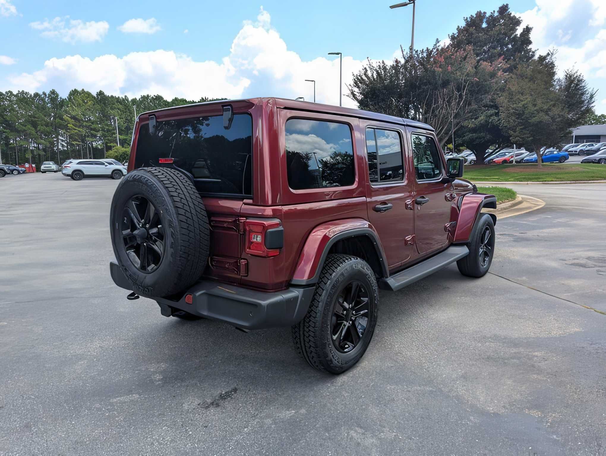 2021 Jeep Wrangler Unlimited Sahara Altitude
