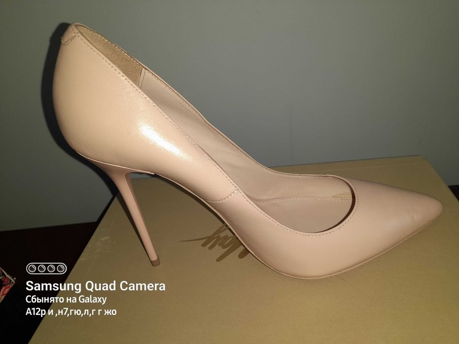 Кожаные туфли лодочки