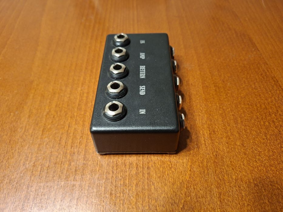Patcher patchbox do gitarowego pedalboardu