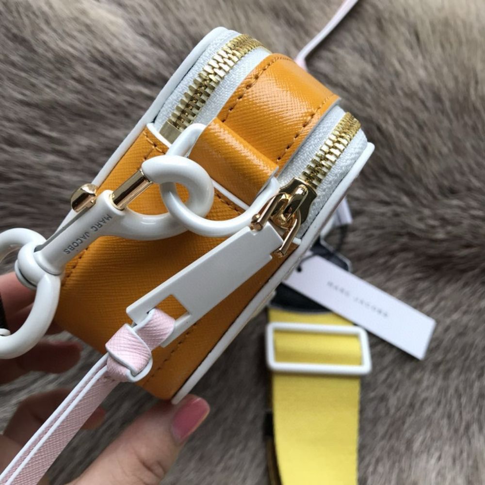 В наявності сумка MJ Marc Jacobs Snapshot снепшот персик Марк Джейкобс