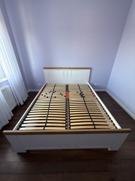 Łóżko 160X200 białe stan idealny