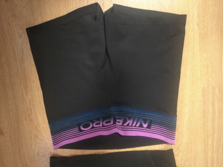 Komplet NIKE bieganie,fitness Rozmiar S /M