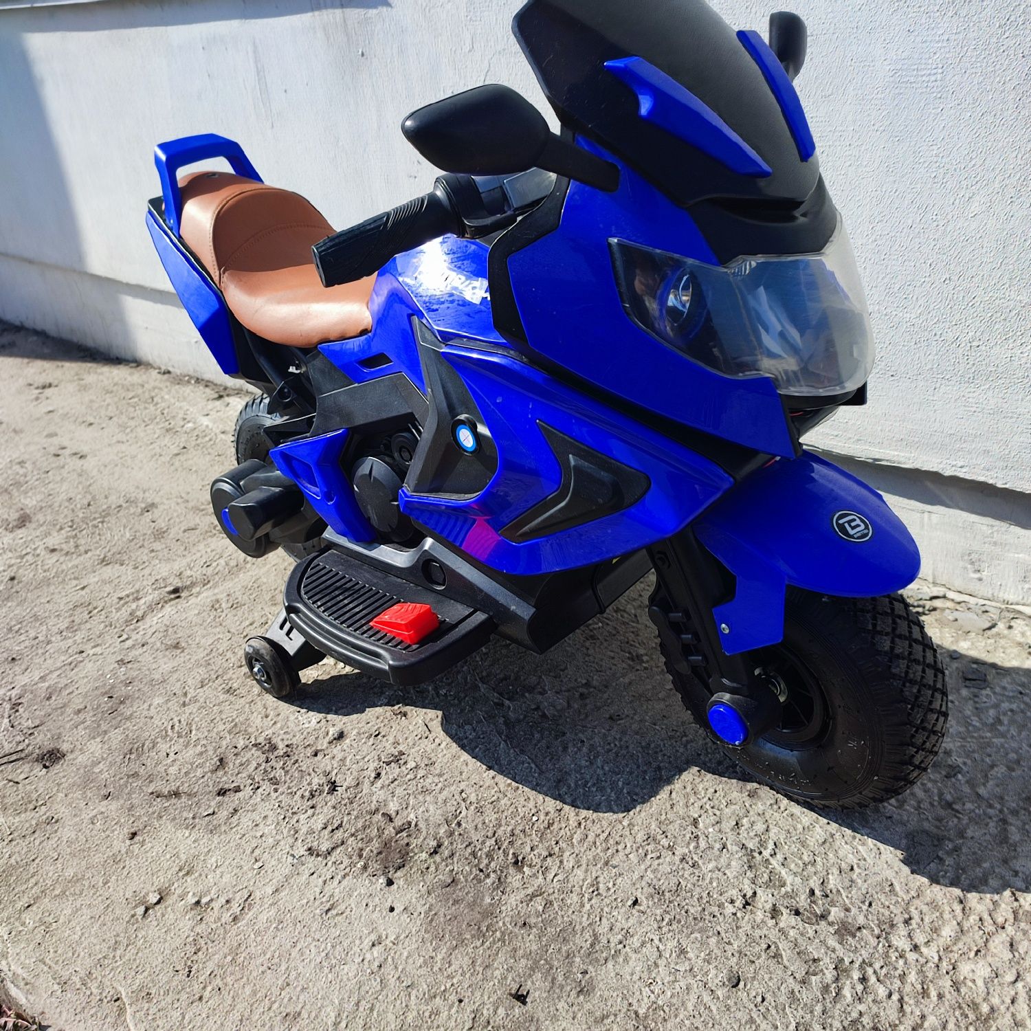 Дитячий мотоцикл на акамуляторі