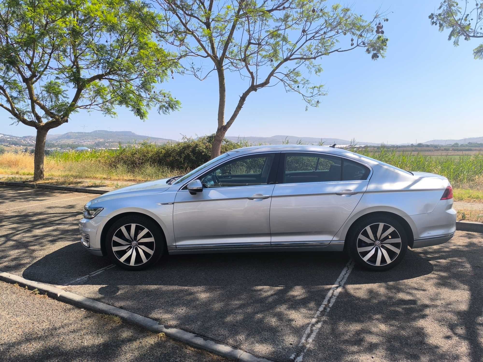 Volkswagen Passat GTE Híbrido Plug-In 2017 Excelente Estado 147.000km