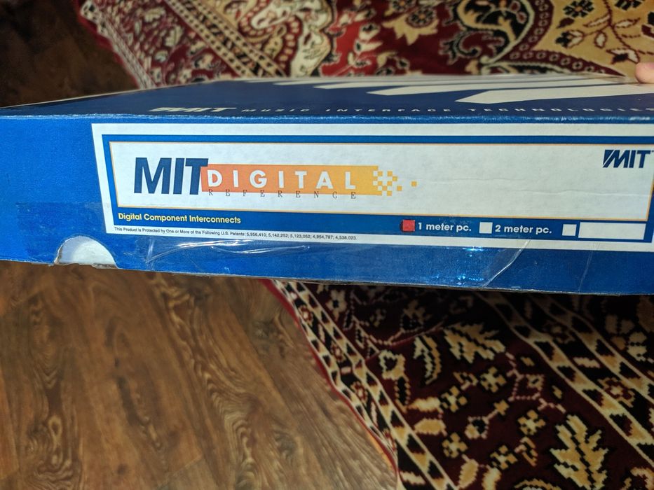 Цифровой spdif кабель Mit digital reference 1m.