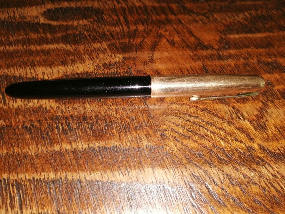 Caneta Parker 51 Dourada vintage