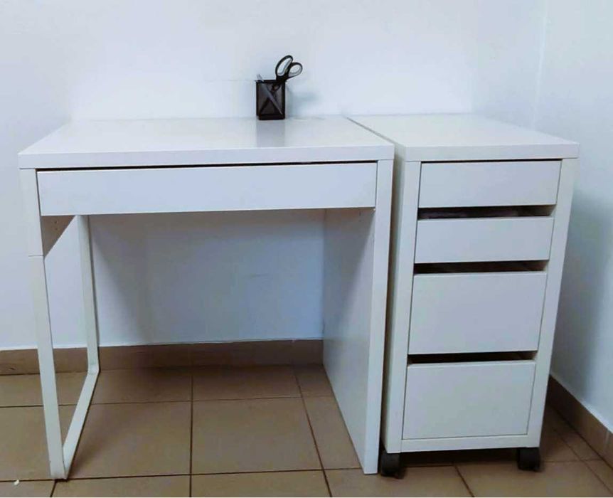 Pomocnik , konsolka z szufladami , dostawka do biurka IKEA