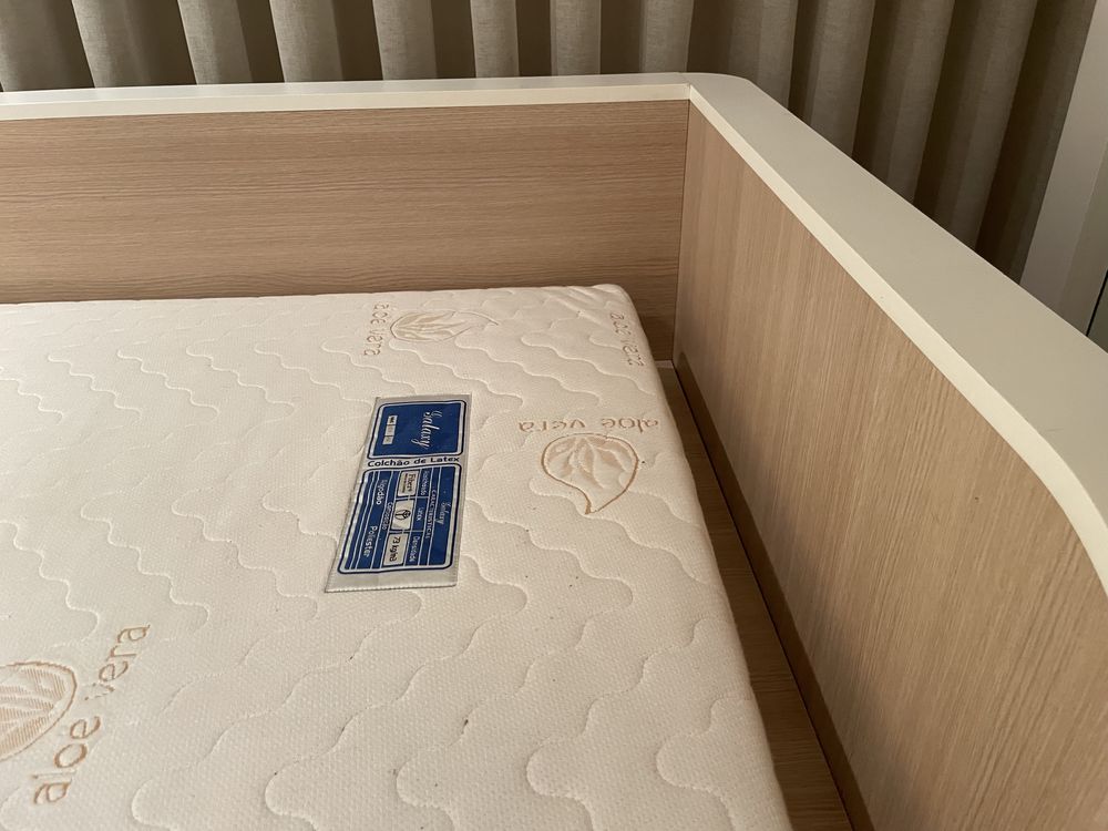 Cama Paularte e secretaria