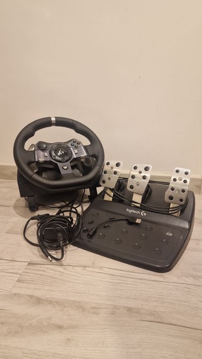 Logitech g920 xbox/PC używana