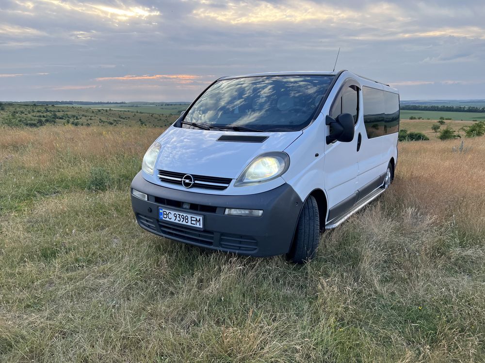 Opel vivaro 1,9 100
