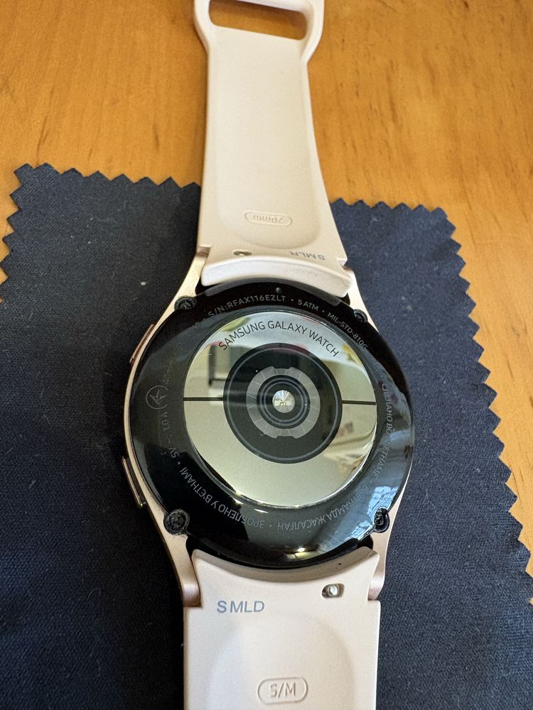 Samsung Galaxy Watch 4
