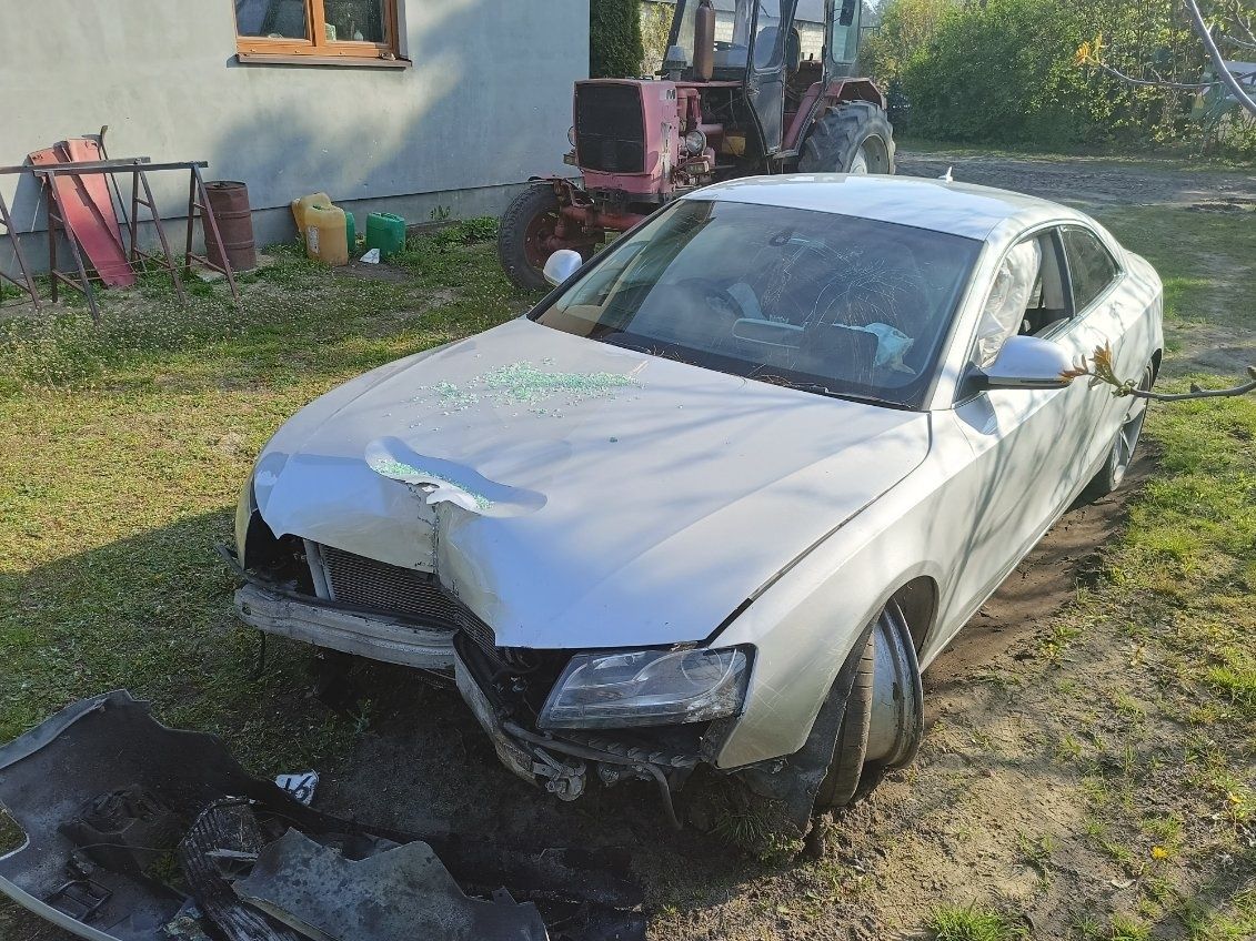 Audi A5 Anglik na części w całości