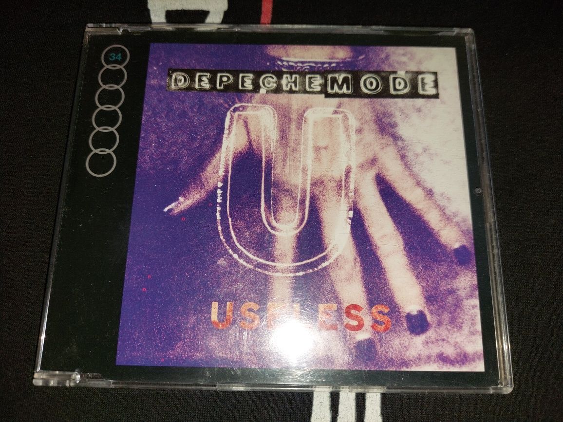 Depeche Mode Useless CD BONG 28X ( 34 ) 10 Tracks 2005