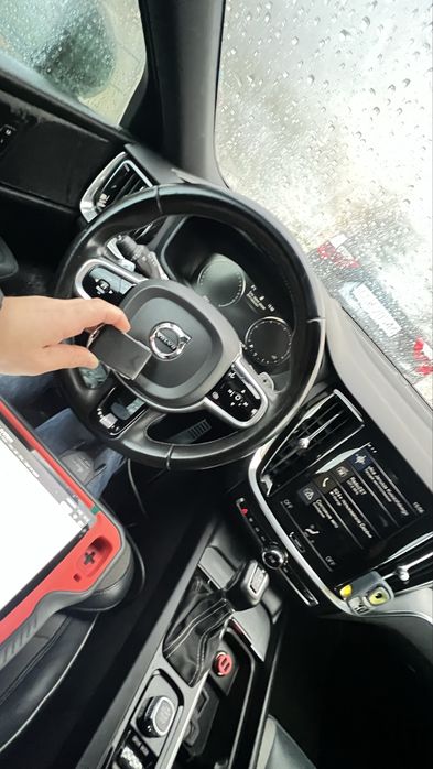 Dorabianie kluczy samochodowych/Otwieranie awaryjne/Dojazd do klienta!